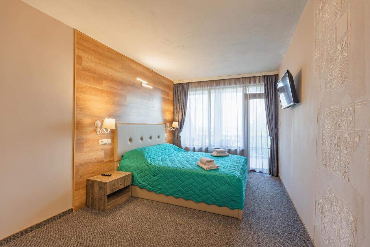Lecardo Hotel Aheloj Kültér fotó
